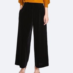 Wide leg velvet cropped pants- Uniqlo